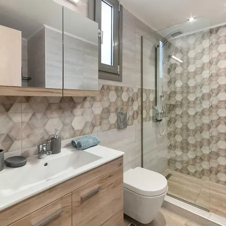 Rhodes Luxury Apartment