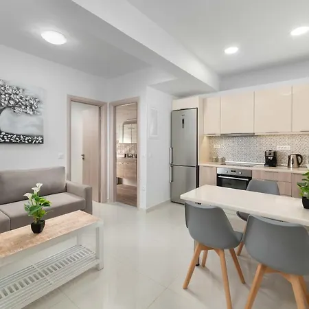 Rhodes Luxury * Rhodes City